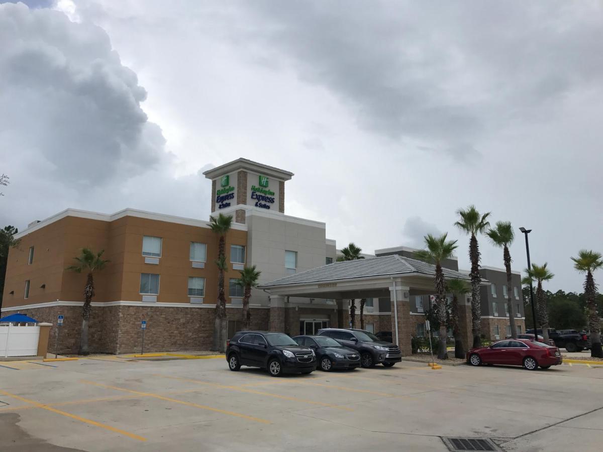 Hotel Express & Suites. By Ihg Fleming Island