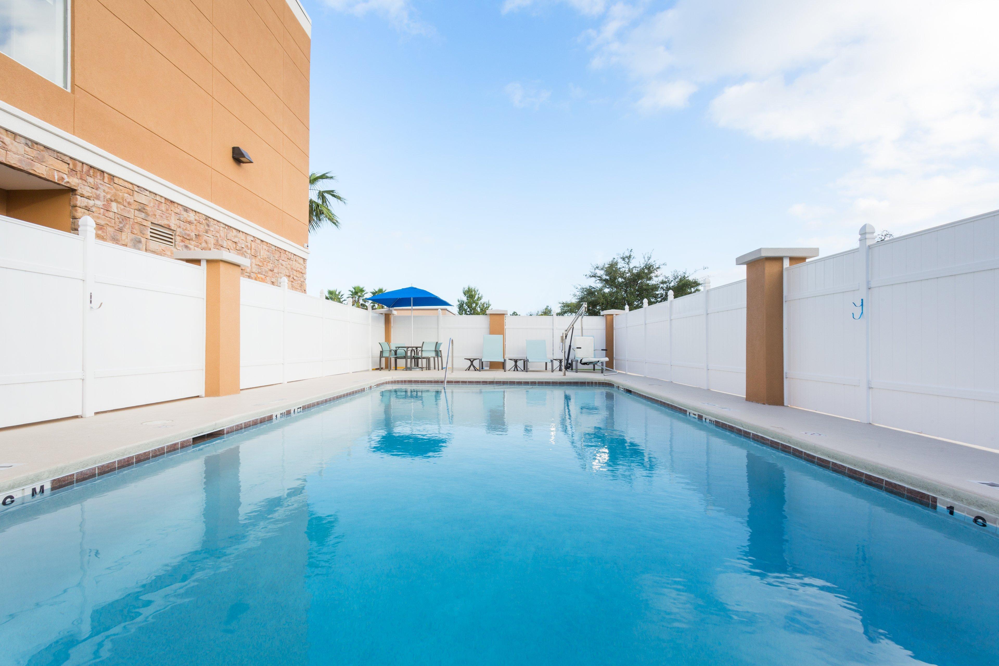 Hotel Holiday Express & Suites. By Ihg Fleming Island