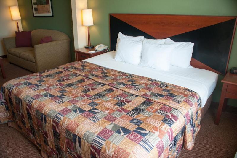 Holiday Express & Suites. By Ihg Hotel Fleming Island